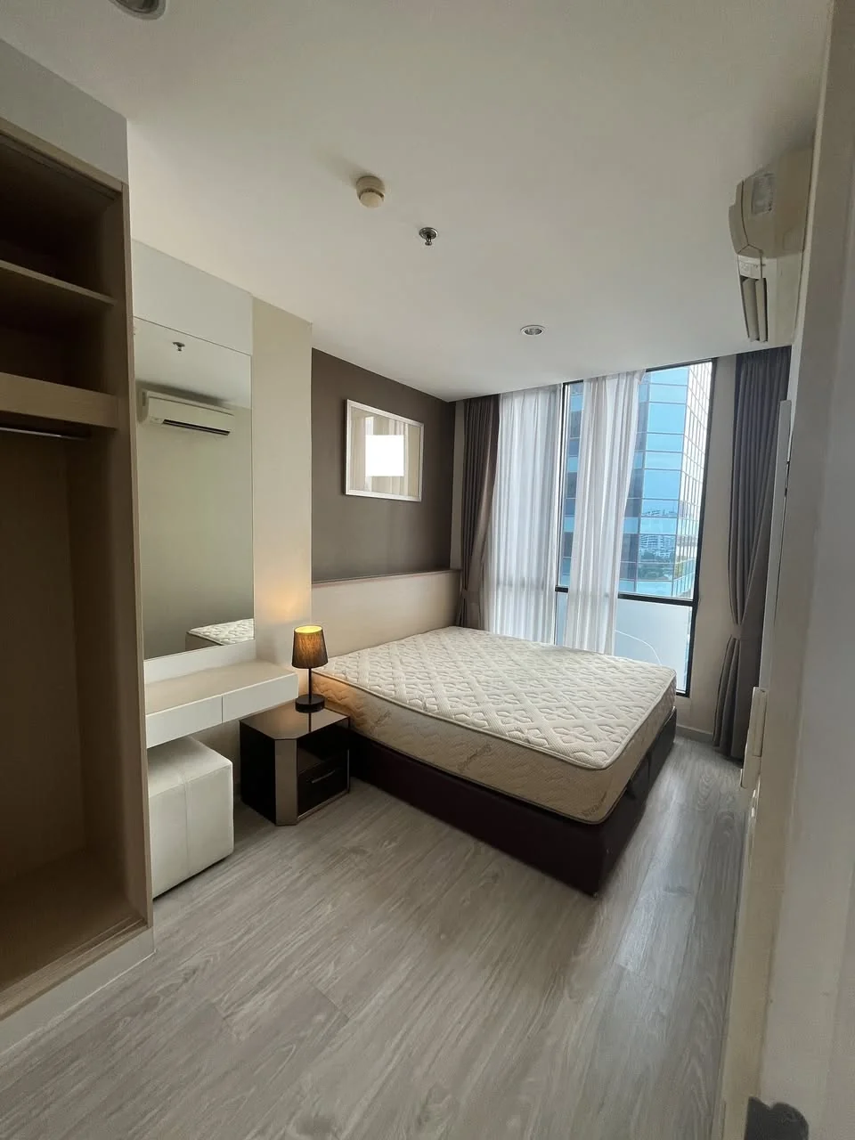 1 Bedroom condo in UP Ekamai