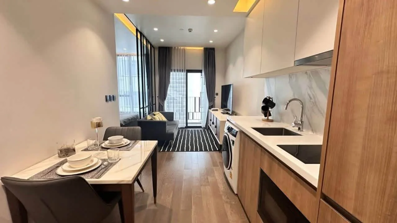 1 Bedroom condo in MUNIQ Sukhumvit 23