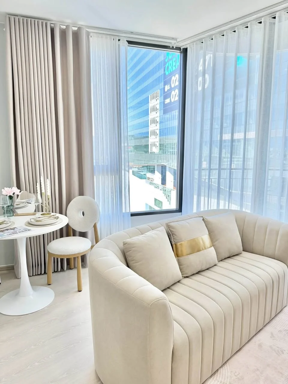 2 Bedroom condo in Skyrise Avenue Sukhumvit 64