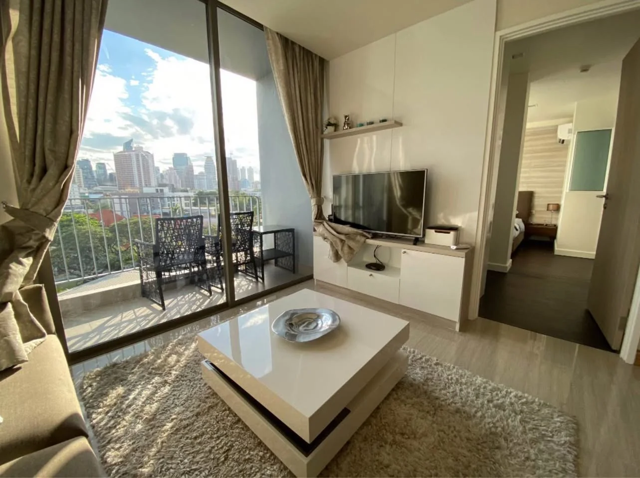 1 Bedroom condo in Downtown Forty Nine
