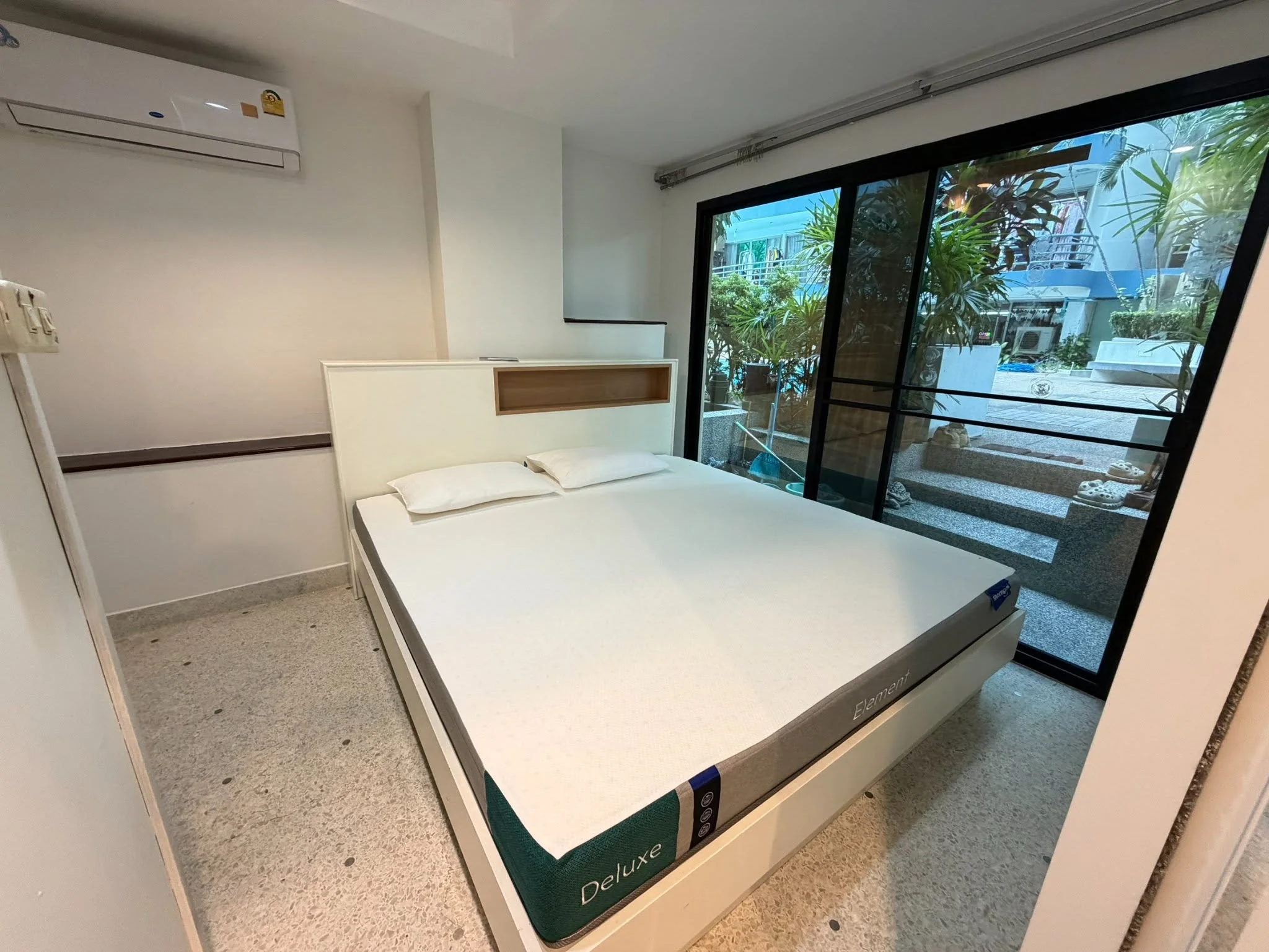 1 Bedroom condo in Waterford Park Rama 4