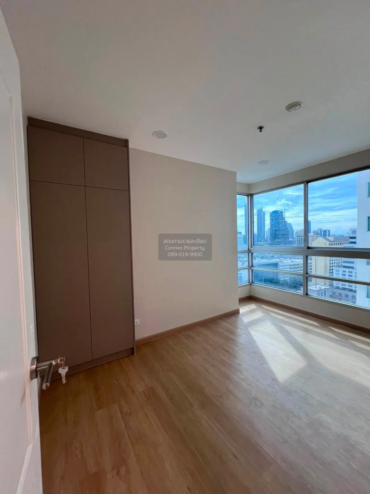 2 Bedroom condo in Sathorn House