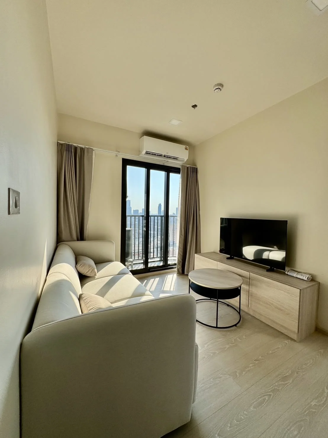 2 Bedroom condo in FLO by Sansiri