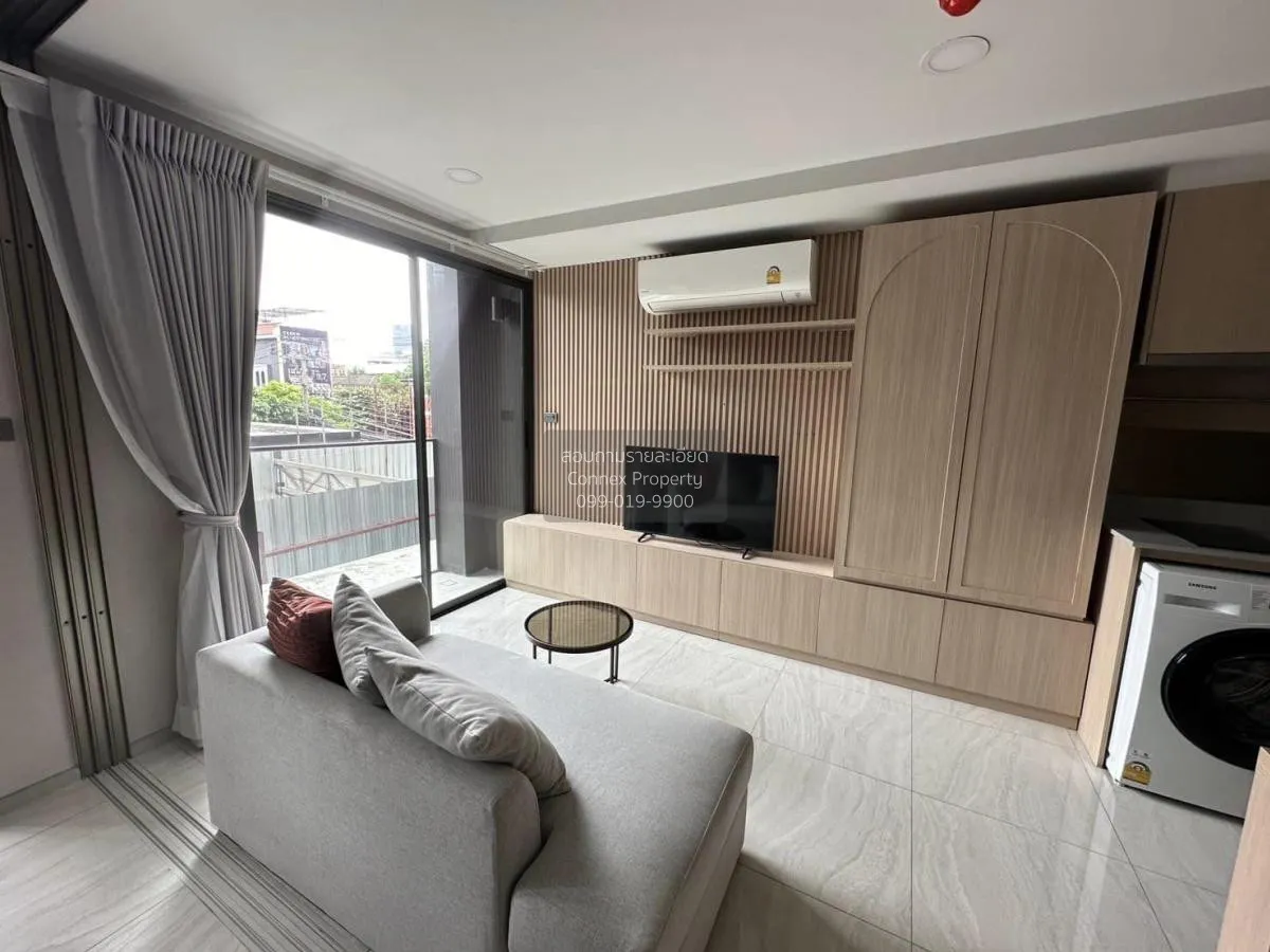 1 Bedroom condo in Walden Asoke