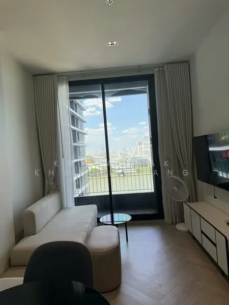 2 Bedroom condo in Chapter Charoennakhon–Riverside