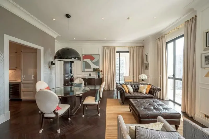 2 Bedroom condo in 98 Wireless