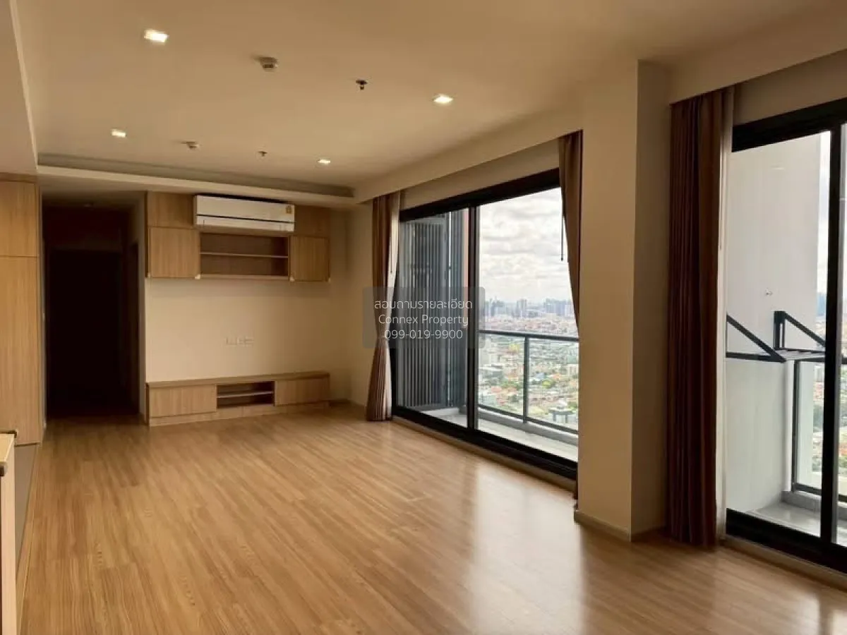3 Bedroom condo in M Jatujak