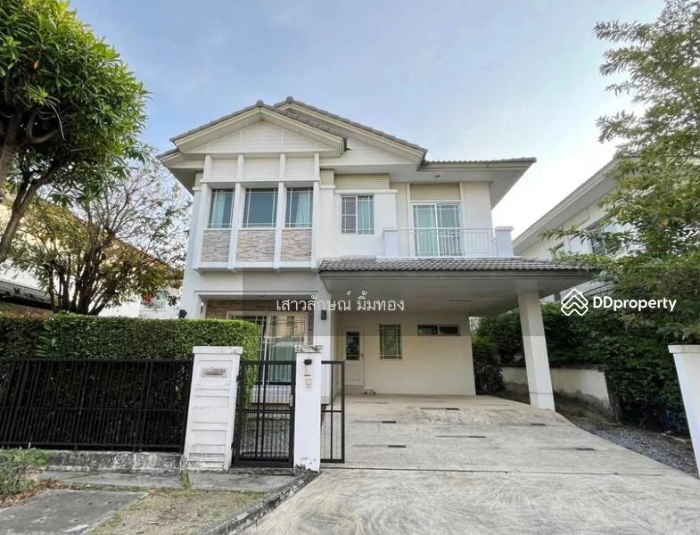 3 Bedroom condo in Manthana Onnut-Wongwan 2