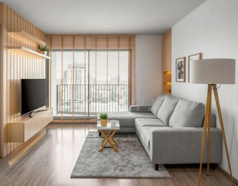 2 Bedroom condo in Rhythm Ekkamai