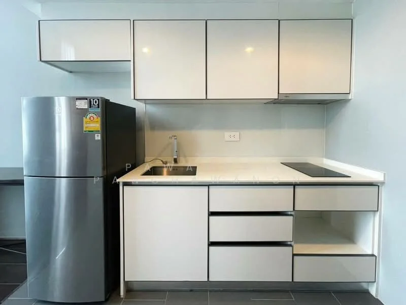 1 Bedroom condo in C Ekkamai