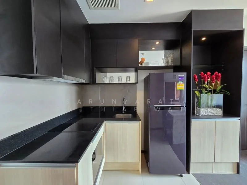 1 Bedroom condo in The Edge Sukhumvit 23