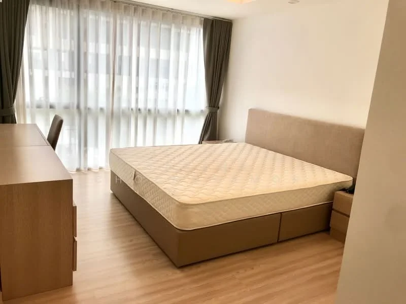 2 Bedroom condo in Azure Sukhumvit 39