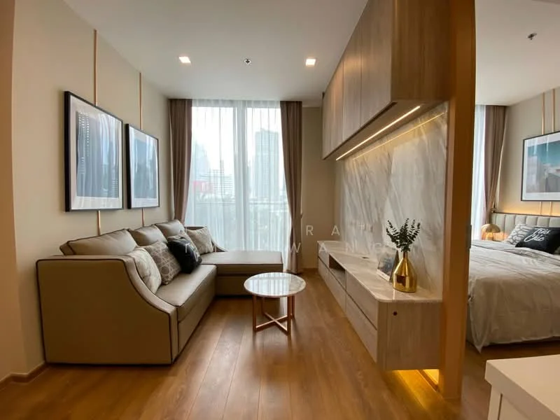 1 Bedroom condo in Noble BE33