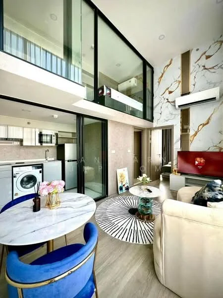 2 Bedroom condo in KnightsBridge Space Sukhumvit-Rama 4