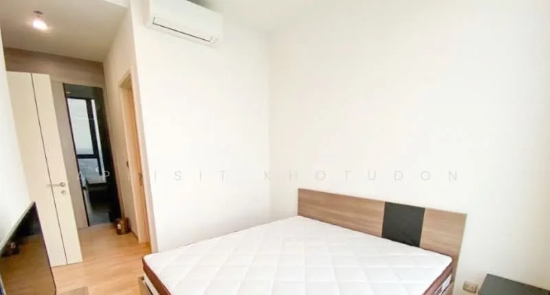 2 Bedroom condo in The Line Phahon-Pradipat
