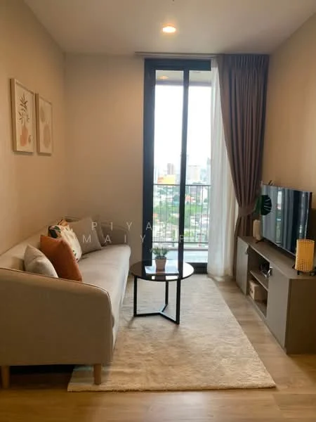 1 Bedroom condo in Oka Haus Sukhumvit 36