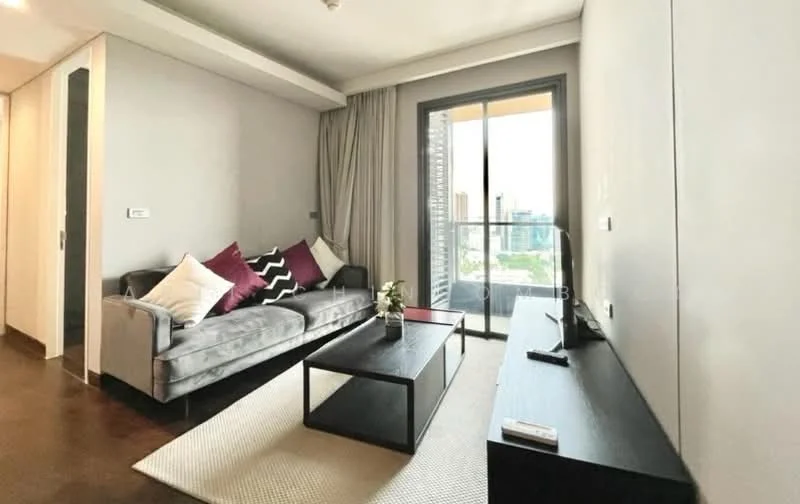 2 Bedroom condo in The Lumpini 24