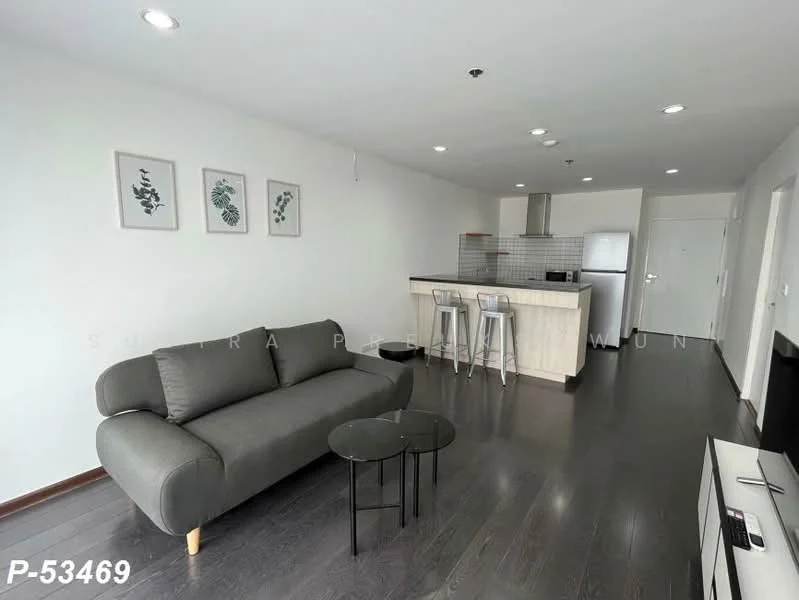 1 Bedroom condo in Bangna Residence