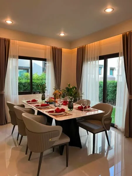 4 Bedroom condo in Vivaldi Bangna