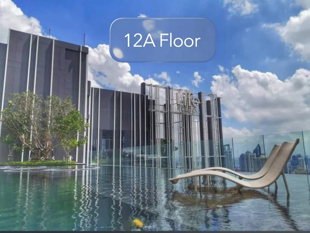 1 Bedroom condo in Life One Wireless