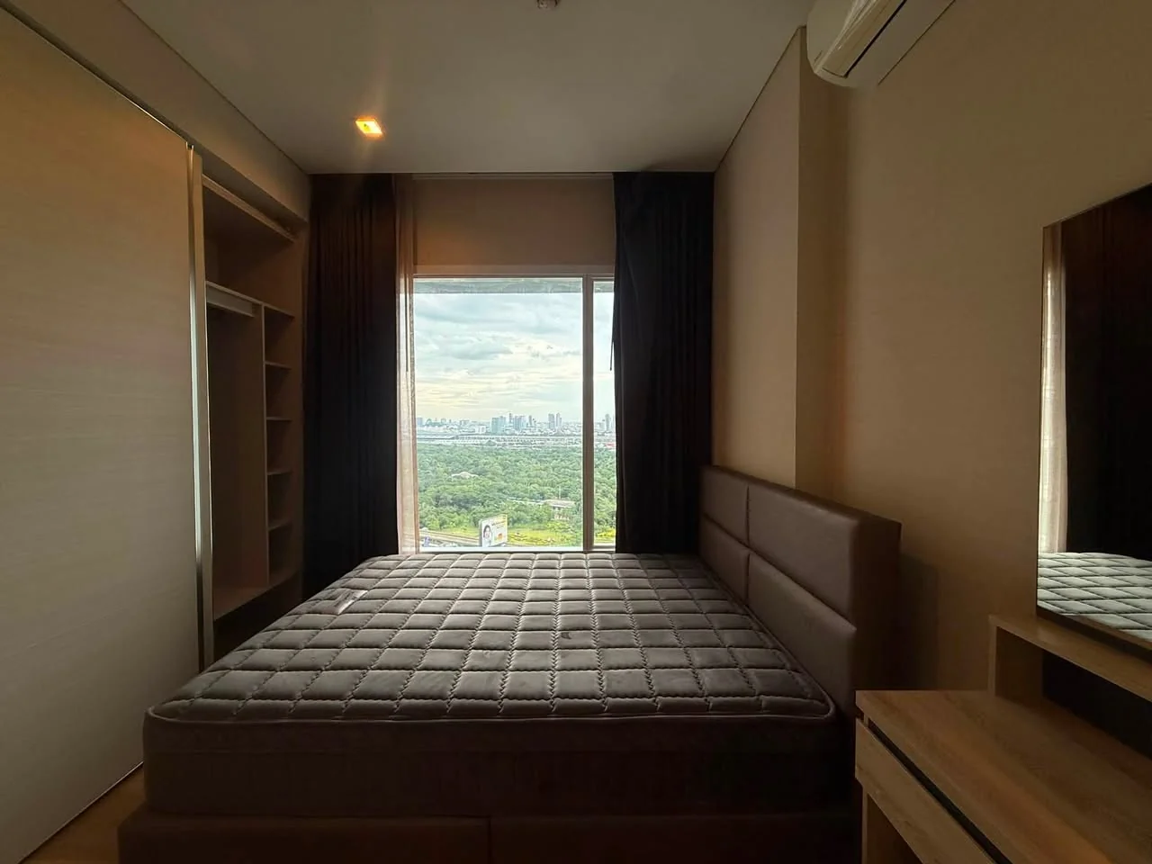 1 Bedroom condo in The Saint Residences Ladprao