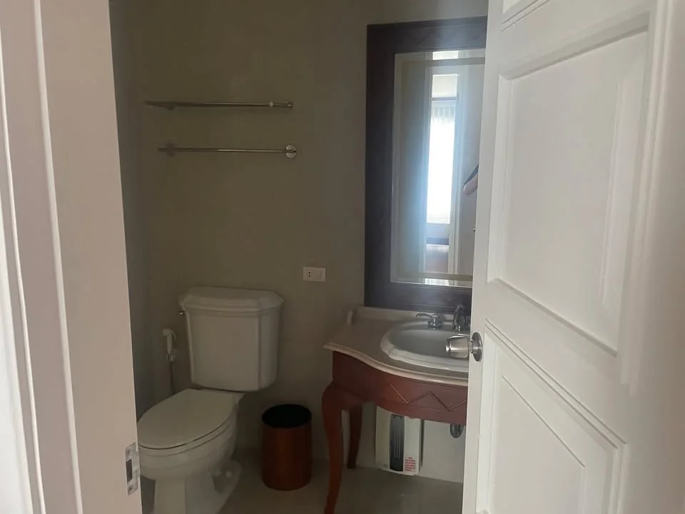 2 Bedroom condo in The Bangkok Sukhumvit 43
