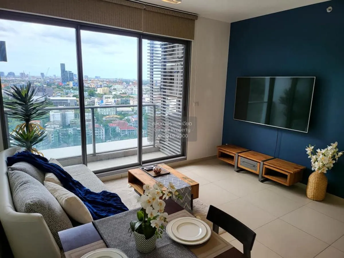 1 Bedroom condo in The Lofts Ekkamai