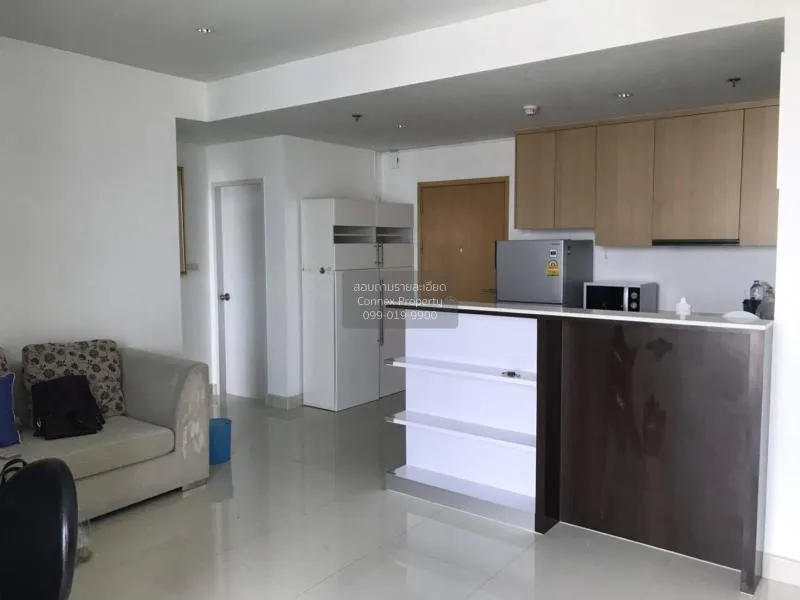 2 Bedroom condo in Villa Ratchatewi