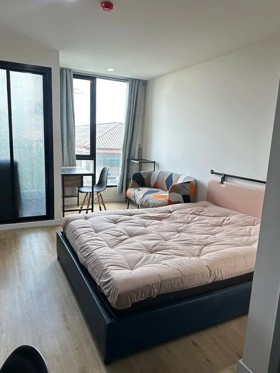 Studio condo in Attitude BU