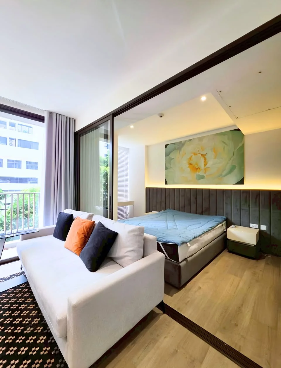 1 Bedroom condo in Fynn Asoke