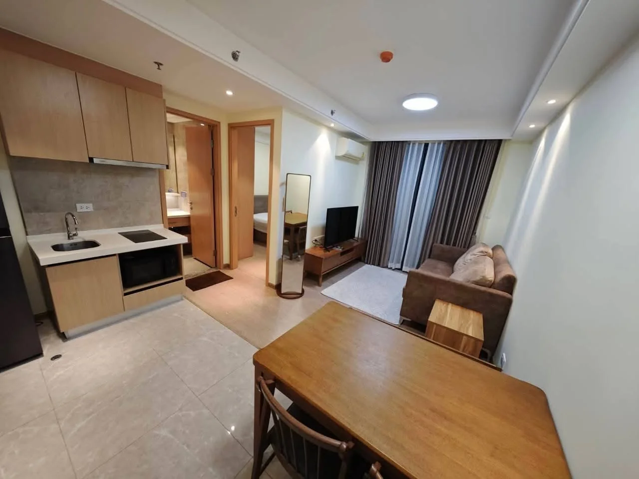 1 Bedroom condo in Regal Sathon-Naradhiwas