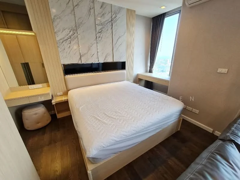 1 Bedroom condo in Nara 9 by Eastern Star