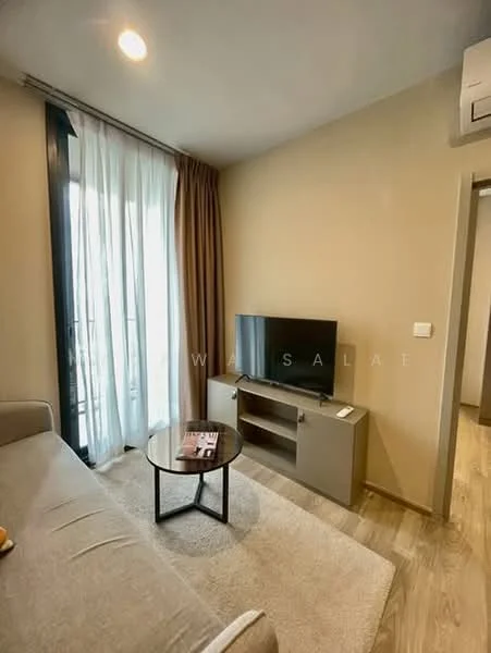1 Bedroom condo in Oka Haus Sukhumvit 36