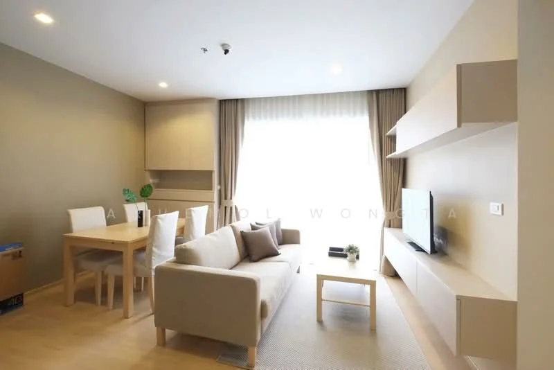 2 Bedroom condo in HQ Thonglor by Sansiri
