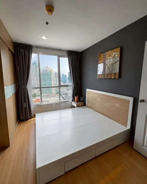 2 Bedroom condo in Life @ Sukhumvit 65