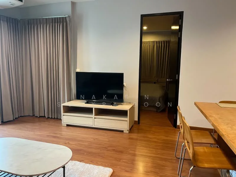 3 Bedroom condo in Citi Smart Sukhumvit 18