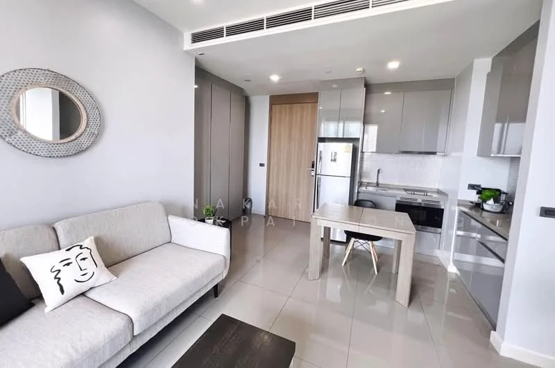 1 Bedroom condo in M Silom