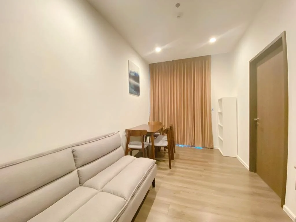 1 Bedroom condo in Whizdom Essence
