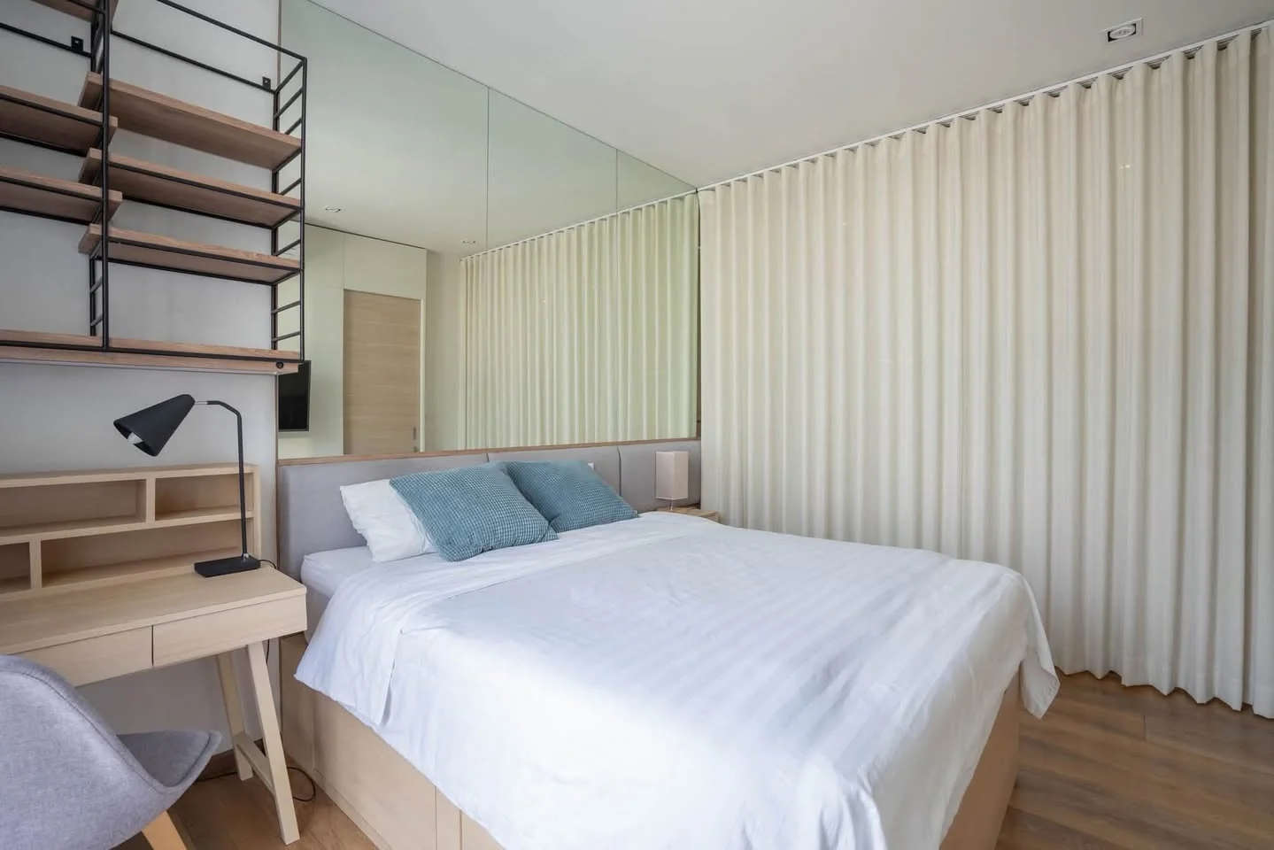 1 Bedroom condo in Park Origin Phrom Phong (Park 24)