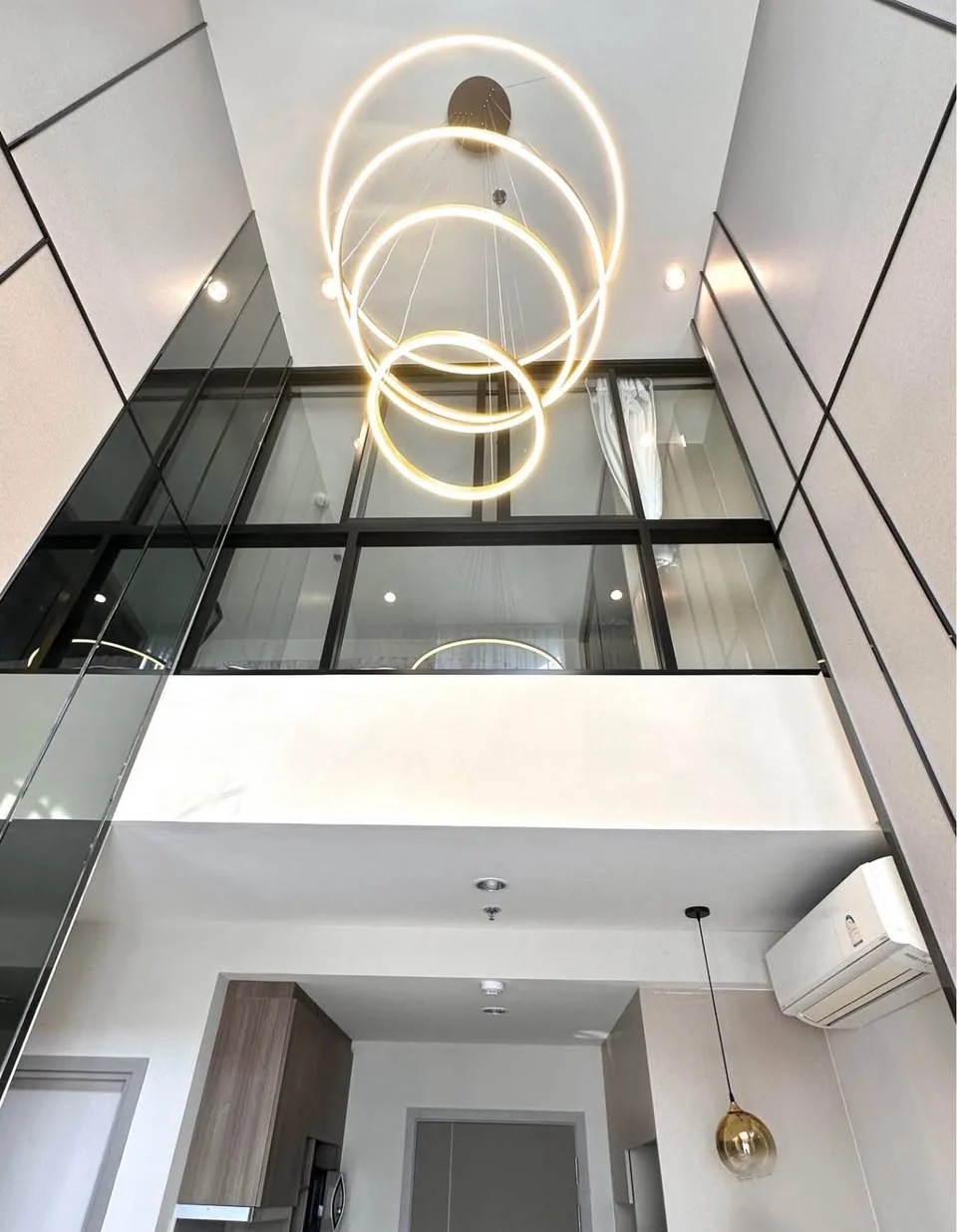 1 Bedroom condo in IDEO Mobi Sukhumvit Eastpoint