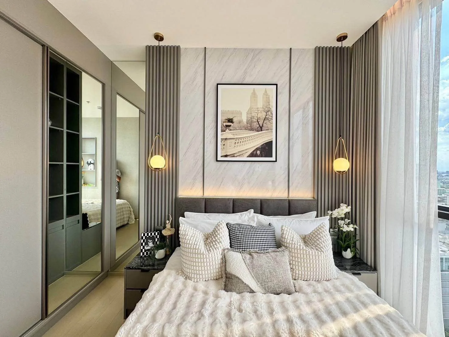 1 Bedroom condo in The Extro Phayathai-Rangnam