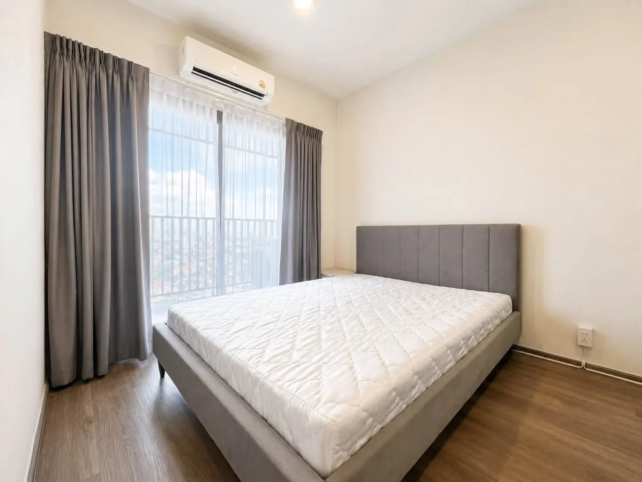 1 Bedroom condo in Rich Point @ BTS Wutthakat