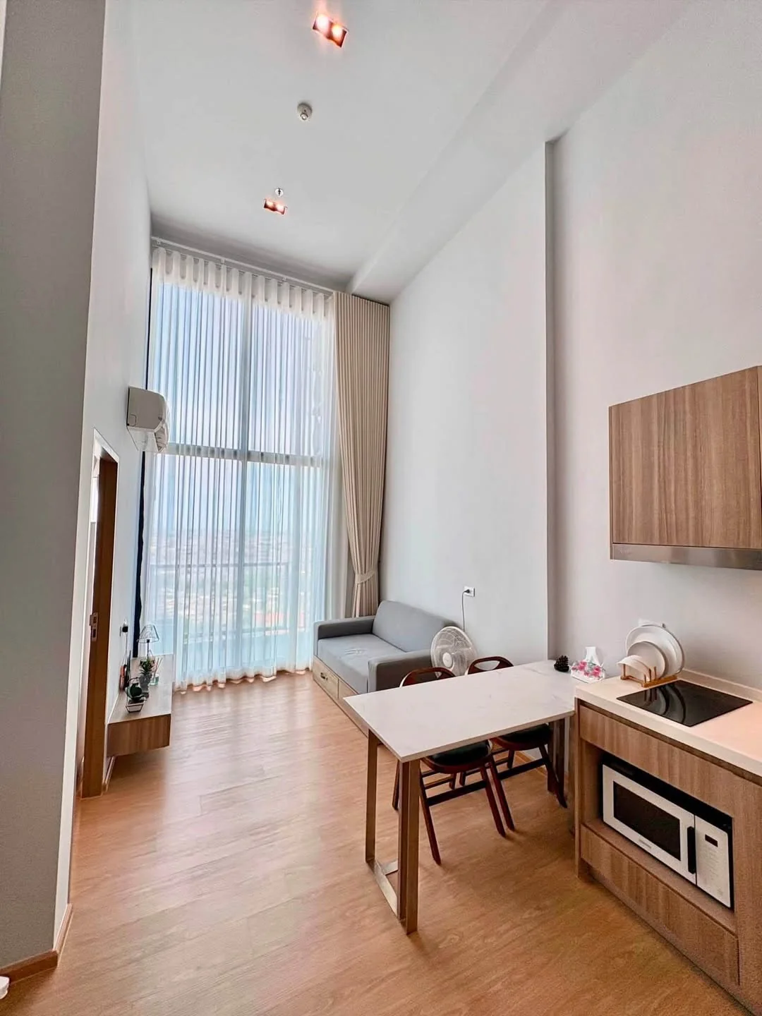 2 Bedroom condo in Altitude Unicorn Sathorn-Tha Phra