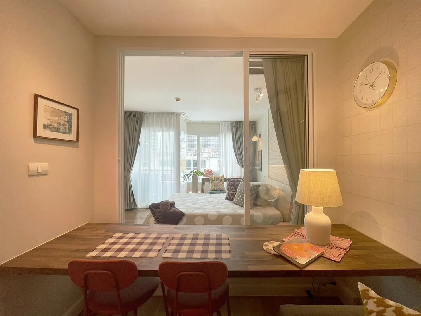 1 Bedroom condo in Surawong City Resort