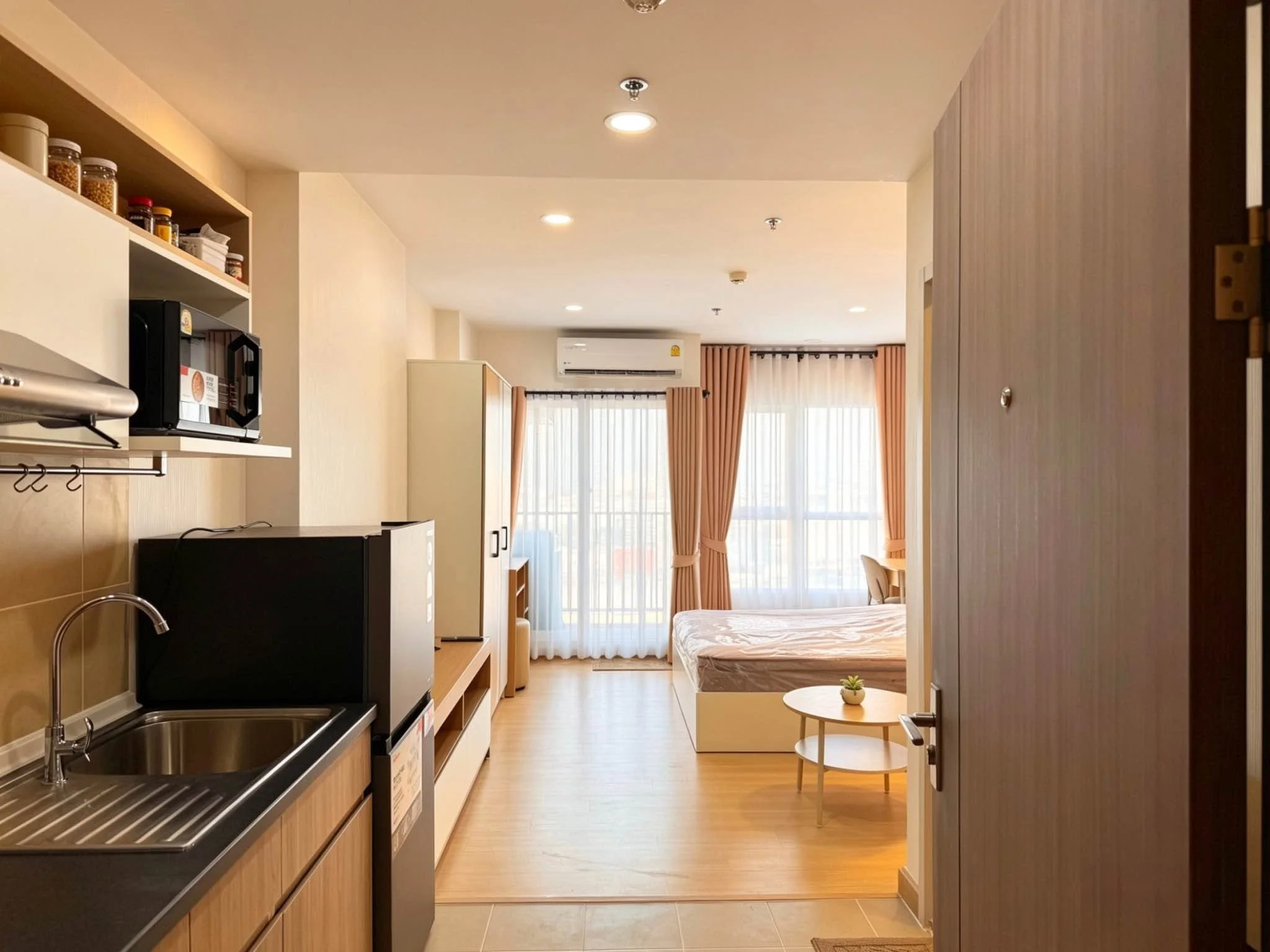 Studio condo in Supalai Veranda Ramkhamhaeng