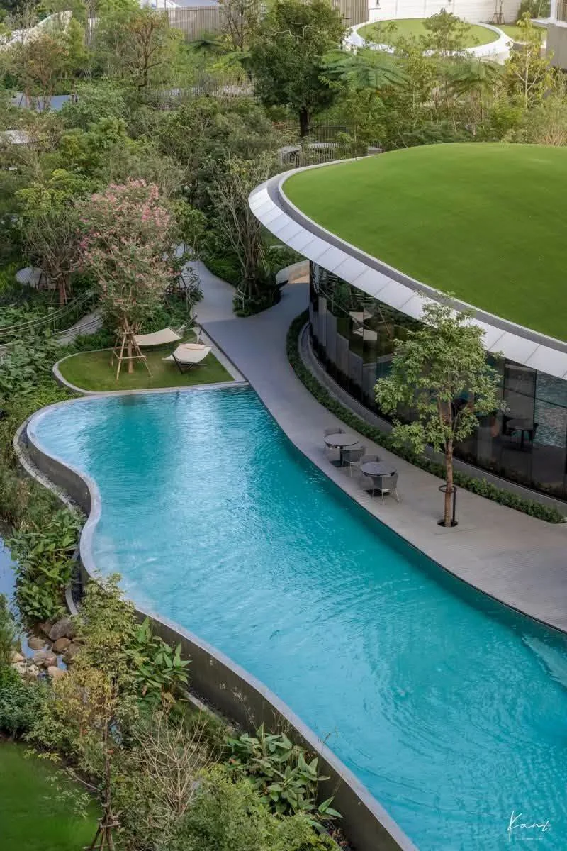 1 Bedroom condo in Noble Create