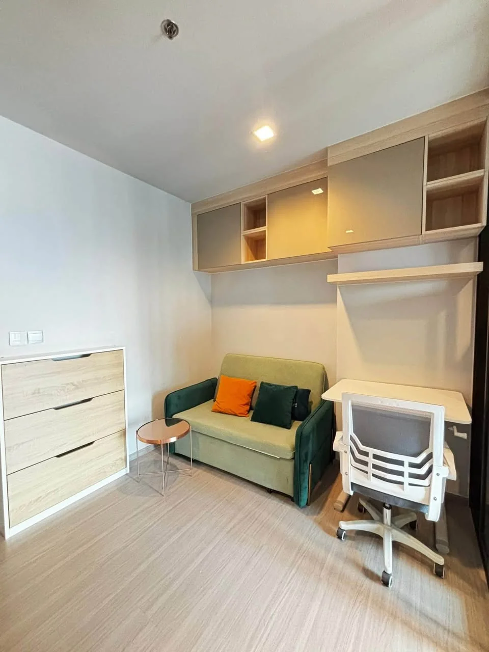 1 Bedroom condo in Life Asoke-Rama 9