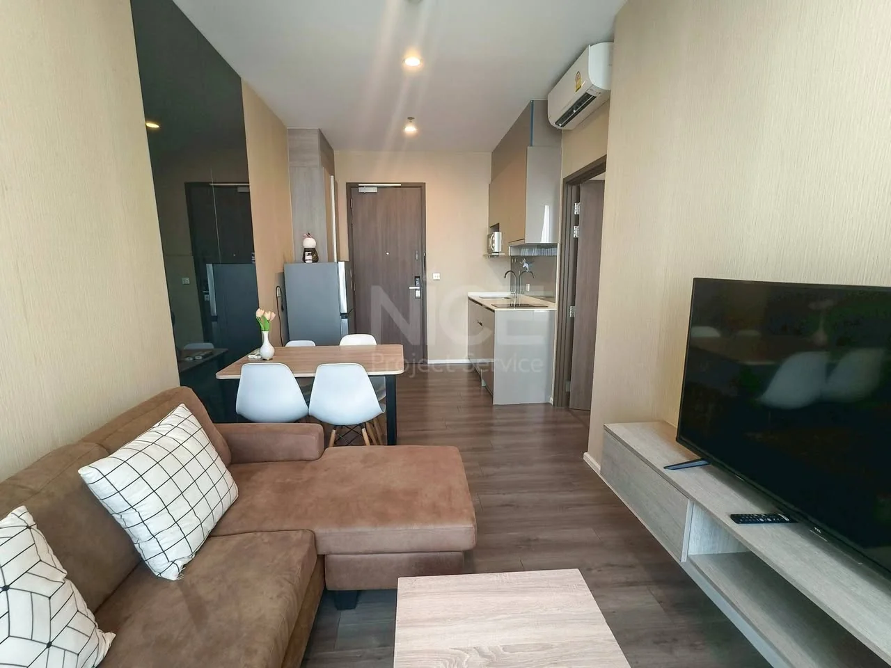 1 Bedroom condo in Whizdom Essence