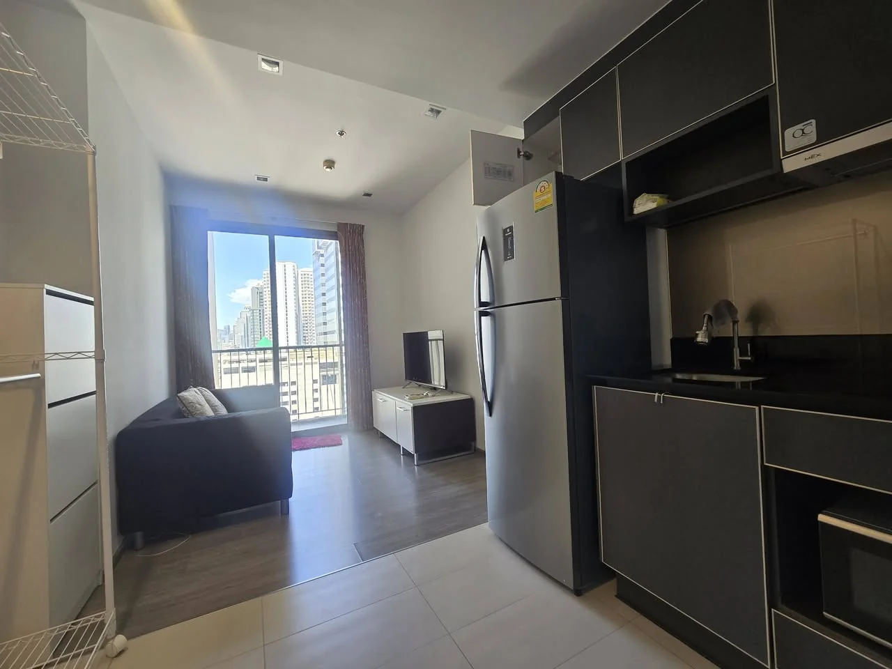 1 Bedroom condo in NYE by Sansiri