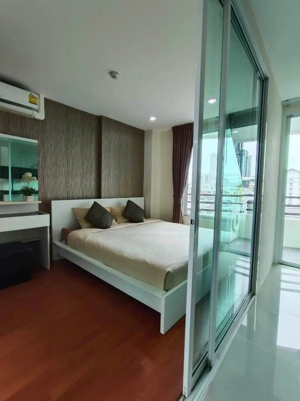 1 Bedroom condo in Kes  Ratchada